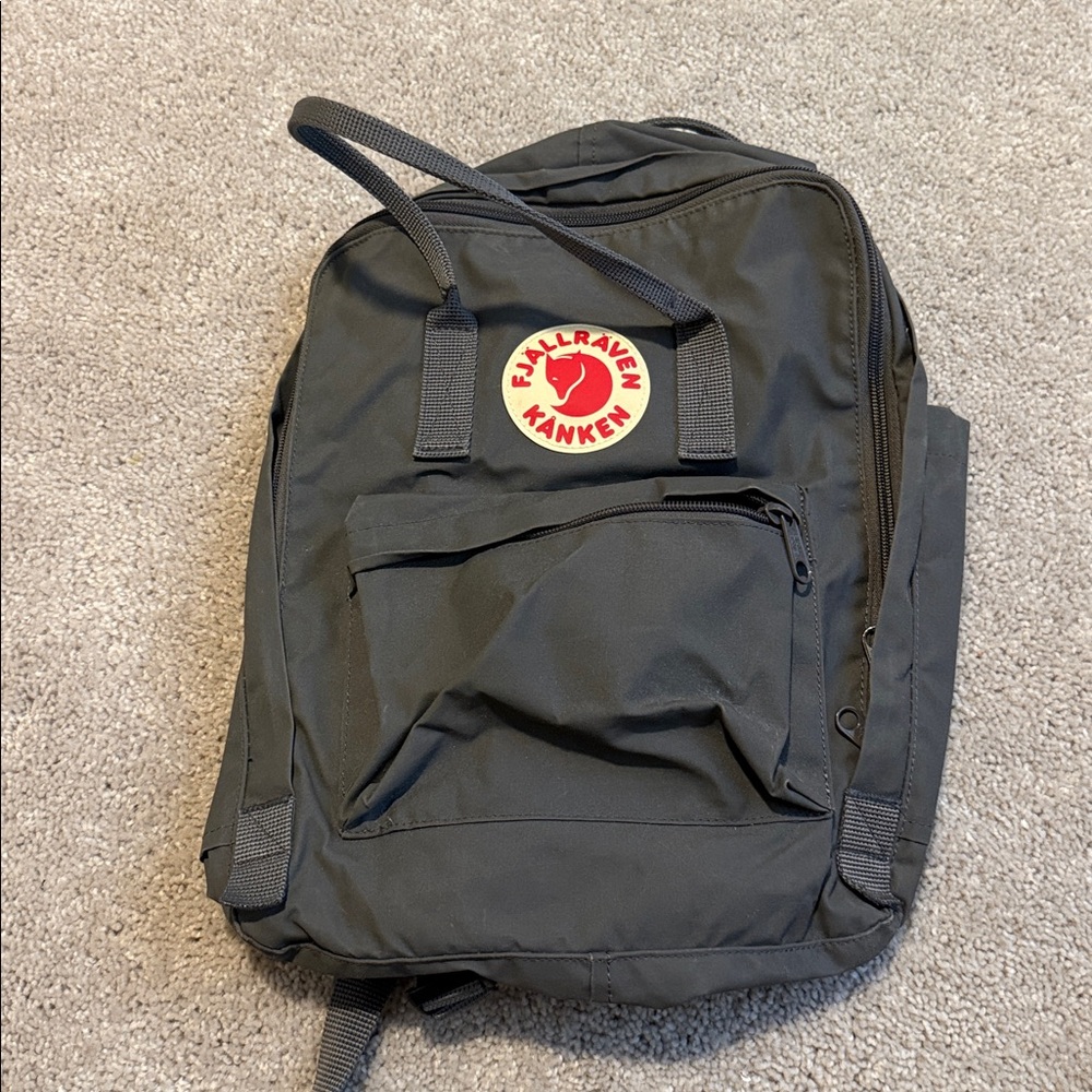 Fjallraven Kånken MINI Backpack